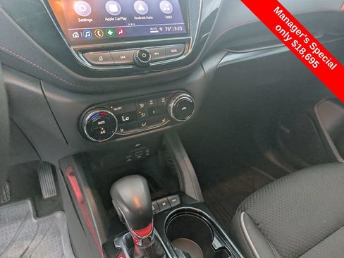 Used 2022 Chevrolet TrailBlazer RS w/ Technology Package AWD/4WD image 22