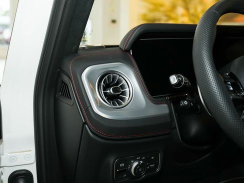 Certified 2026 Mercedes-Benz G 63 AMG 4MATIC image 40
