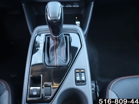 Used 2024 Subaru Crosstrek 2.5i Limited image 22