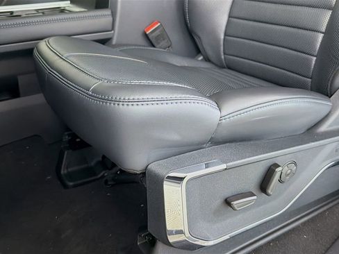 New 2025 Ford F350 Platinum w/ FX4 Off-Road Package image 22