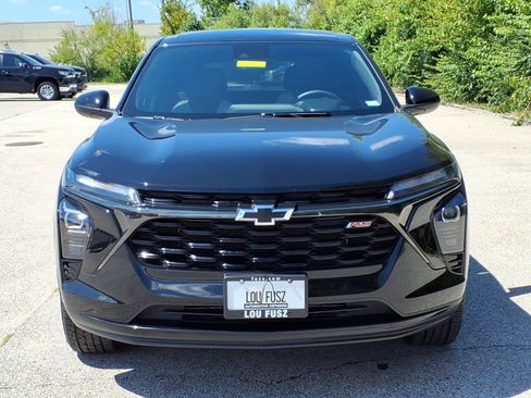 Used 2024 Chevrolet Trax RS w/ Driver Confidence Package FWD image 32