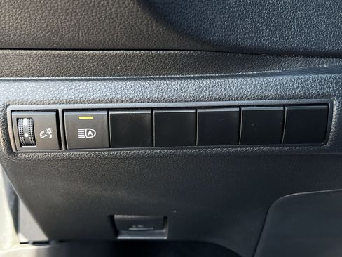 Used 2024 Toyota Corolla LE image 20