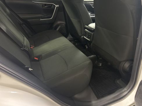 Used 2023 Toyota RAV4 LE image 10