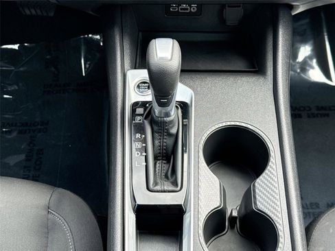 Used 2025 Nissan Altima 2.5 SV FWD image 24