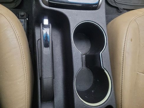 Used 2013 Hyundai Elantra Limited w/ Technology Pkg image 26