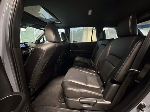 Used 2023 Honda Passport EX-L image 24