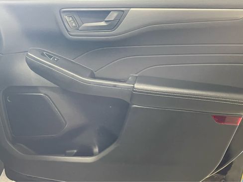 Used 2023 Ford Escape Active AWD/4WD image 54
