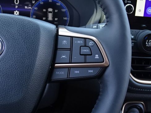 New 2026 Toyota Grand Highlander Platinum AWD/4WD image 25