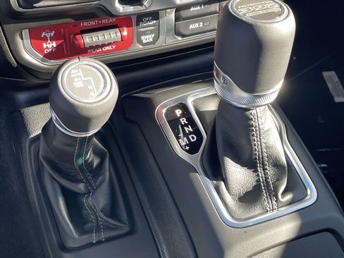 New 2025 Jeep Wrangler Unlimited Rubicon 392 image 24