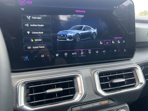 New 2025 Ford Mustang Premium image 5