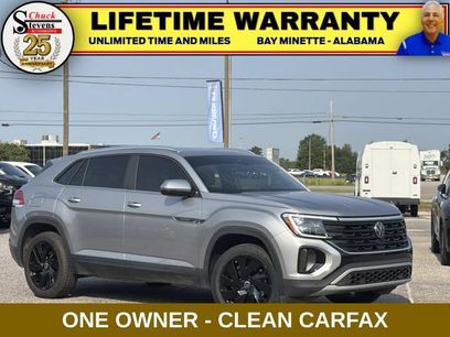 Used 2024 Volkswagen Atlas Cross Sport SE w/ Panoramic Sunroof Package