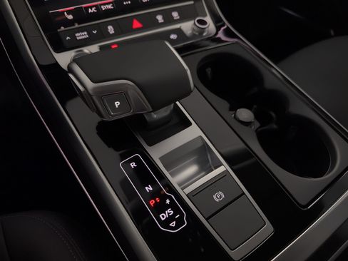 New 2026 Audi Q8 Premium AWD/4WD image 25