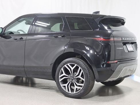 Used 2021 Land Rover Range Rover Evoque SE image 11