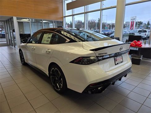 New 2026 Nissan Sentra SR image 7