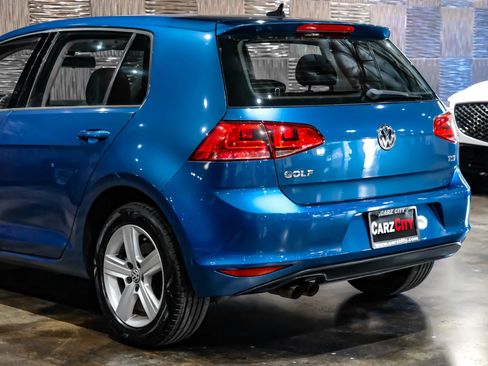 Used 2017 Volkswagen Golf Wolfsburg Edition FWD image 14