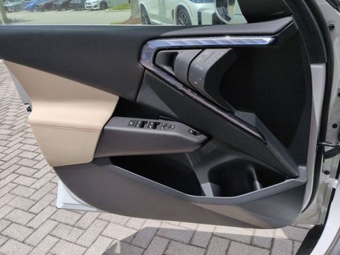 New 2025 BMW X3 xDrive30i w/ Convenience Package image 30