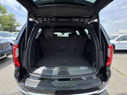 New 2026 GMC Yukon Denali w/ Sun & Power Step Package AWD/4WD image 26