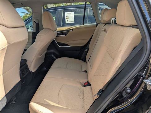 Certified 2021 Toyota RAV4 XLE w/ Convenience Package FWD image 14