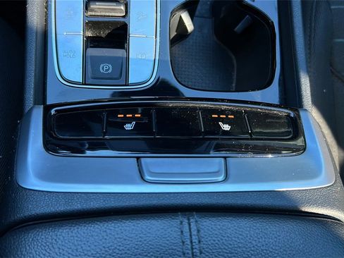 Used 2023 Hyundai Santa Cruz SEL Premium image 28