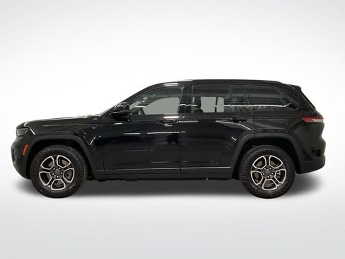 Used 2023 Jeep Grand Cherokee Trailhawk w/ Luxury Tech Group III AWD/4WD image 27