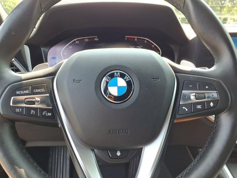 Used 2022 BMW 330i xDrive Sedan w/ Driving Assistance Package AWD/4WD image 5