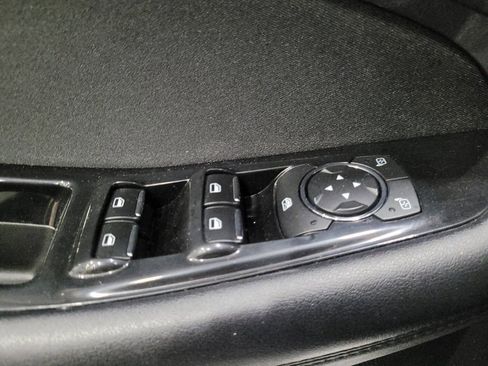 Used 2018 Ford Edge SEL AWD/4WD image 27