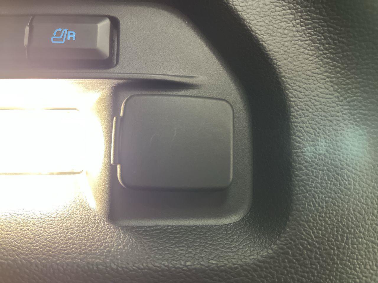 Used 2026 Ford Explorer ST w/ Sun And Sound Package AWD/4WD image 32