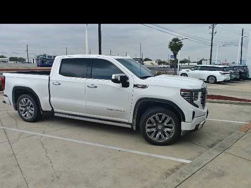 Used 2024 GMC Sierra 1500 Denali image 1