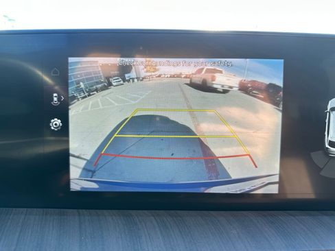 Used 2023 Kia Telluride EX w/ EX Captain's Chair Package image 20