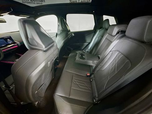 Used 2026 BMW X3 xDrive30 w/ Premium Package image 24