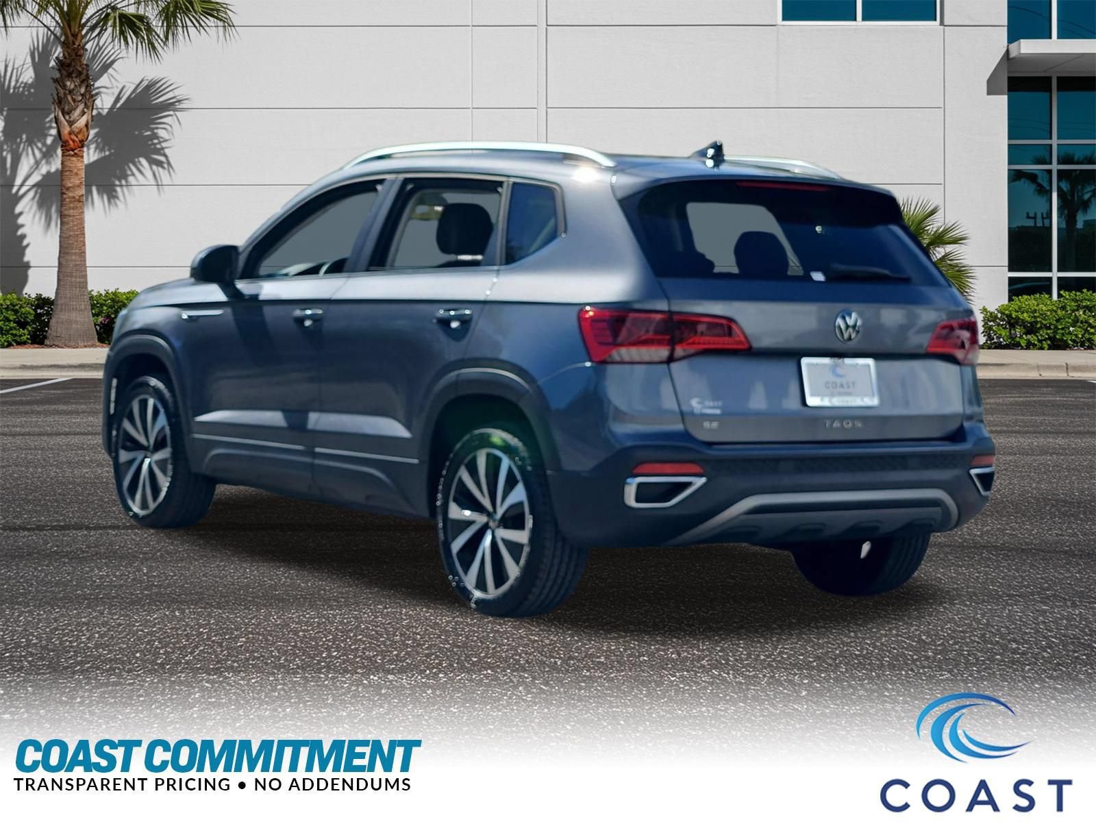 Used 2022 Volkswagen Taos SE FWD image 7