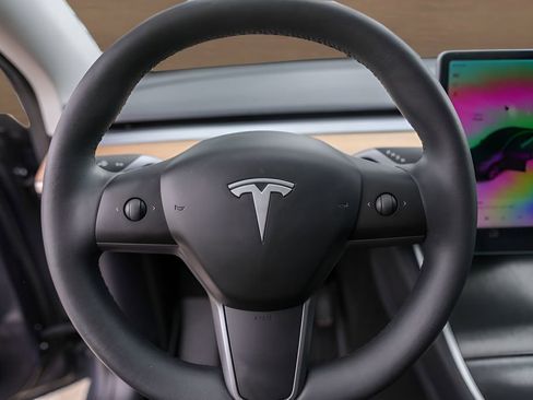 Used 2020 Tesla Model Y Long Range AWD/4WD image 11