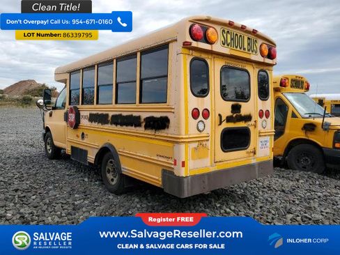 Used 2009 Chevrolet Express 3500 w/ School Bus Package RWD image 3