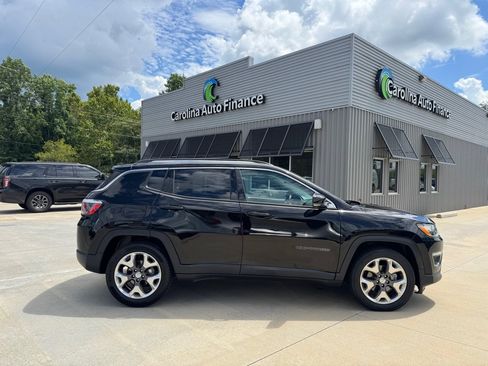 Used 2020 Jeep Compass Limited FWD image 6