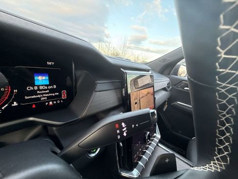 Certified 2024 GMC Acadia Denali w/ Super Cruise Package image 22