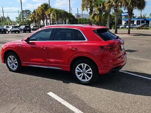 Used 2022 Audi Q3 2.0T Premium image 11
