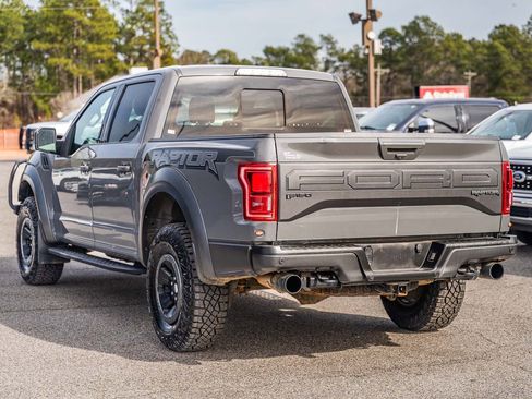 Certified 2018 Ford F150 Raptor w/ Equipment Group 802A Luxury image 5
