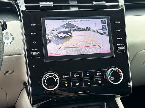 Certified 2023 Hyundai Tucson SEL AWD/4WD image 15