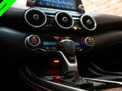 Certified 2023 Nissan Sentra SR w/ SR Premium Package image 19