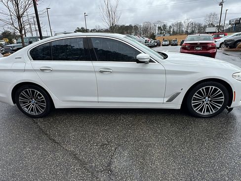 Used 2018 BMW 530e xDrive 530e xDrive iPerformance image 7