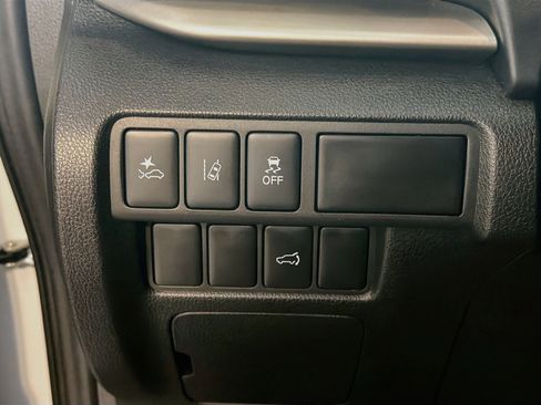 Used 2025 Mitsubishi Eclipse Cross SE AWD/4WD image 17