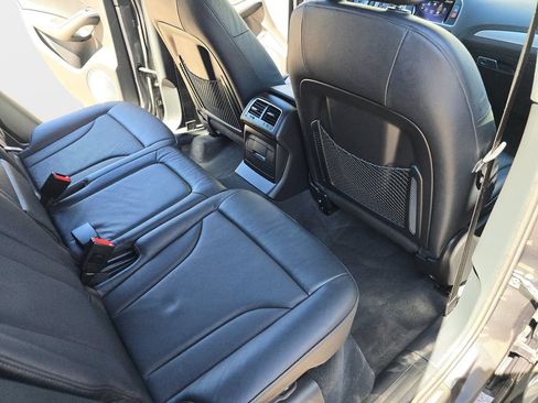 Used 2015 Audi SQ5 Prestige AWD/4WD image 13
