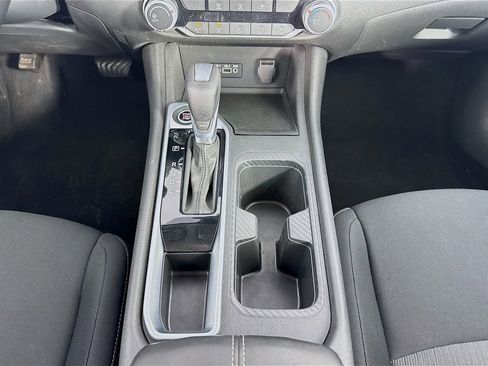 Used 2023 Nissan Sentra SV FWD image 38