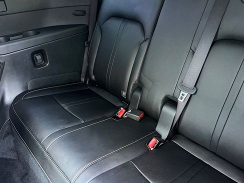 Certified 2024 MAZDA CX-90 Plug-In Hybrid w/ Premium Pkg image 19