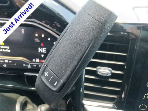 Used 2024 GMC Sierra 1500 Elevation AWD/4WD image 24