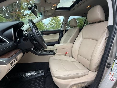 Used 2019 Subaru Outback 2.5i Limited w/ Protection Package #1 AWD/4WD image 37
