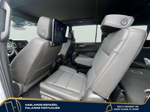 New 2026 GMC Yukon XL Denali w/ Denali Reserve Package AWD/4WD image 13