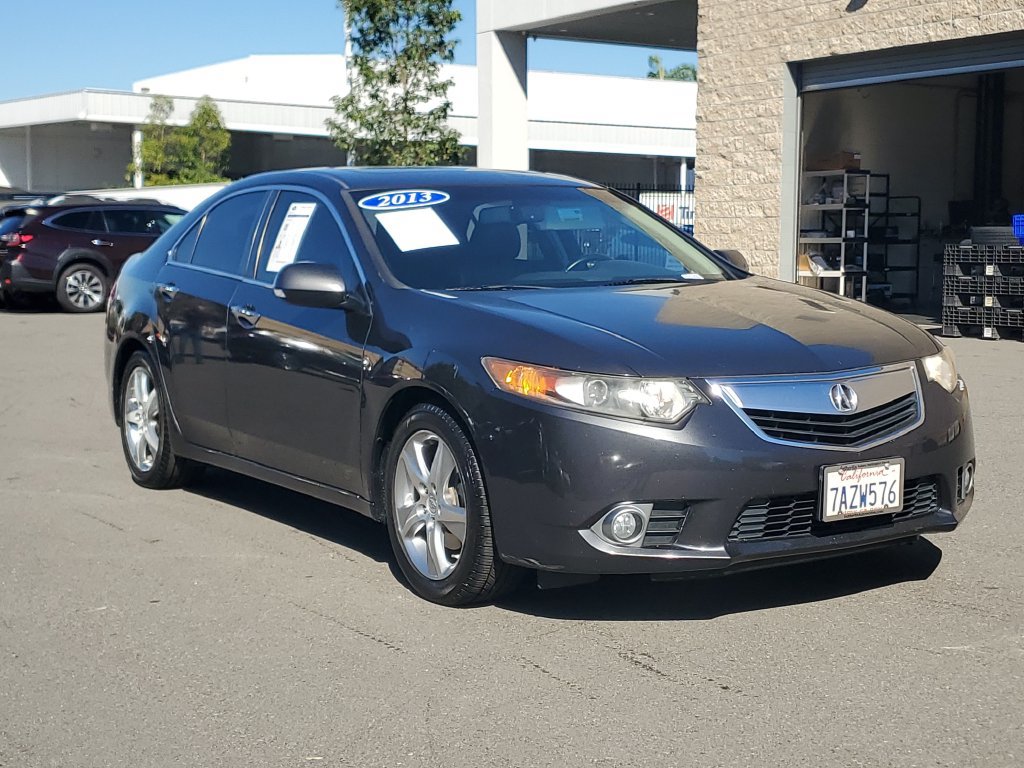 Used 2013 Acura TSX w/ Technology Package FWD image 3