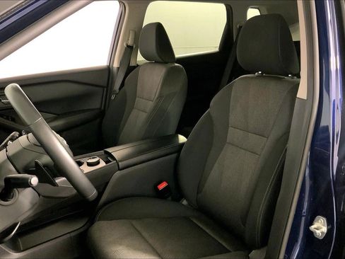 Used 2025 Nissan Rogue SV AWD/4WD image 22