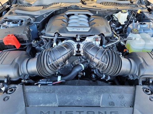 Used 2025 Ford Mustang GT image 34